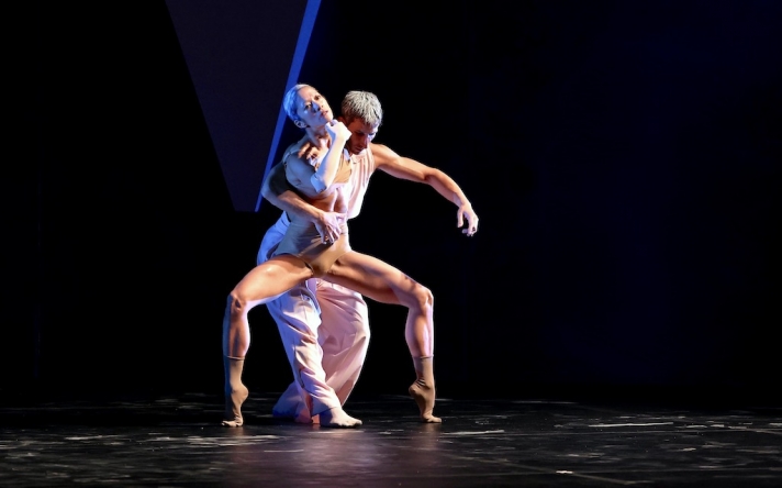 Contemporary ballet stars will perform at the festival CONTEMPO by Ballet Globe at Almaty Theater