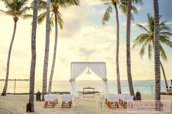 Where to celebrate your wedding and honeymoon