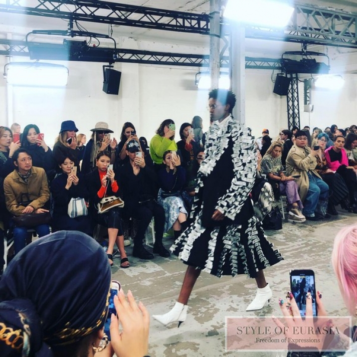 Brand Kimhekim presented their Spring/Summer 2020 collection “me” at Paris Fashion Week 