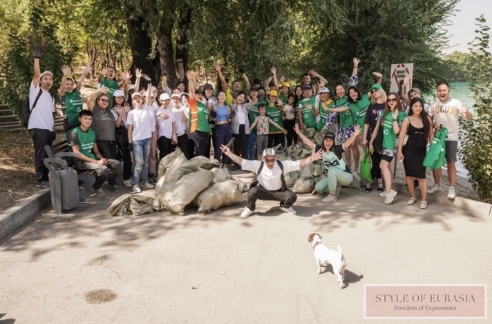 Esquire Kazakhstan held an eco-Kuryltay media clean-up event as part of the Esquire Picnic