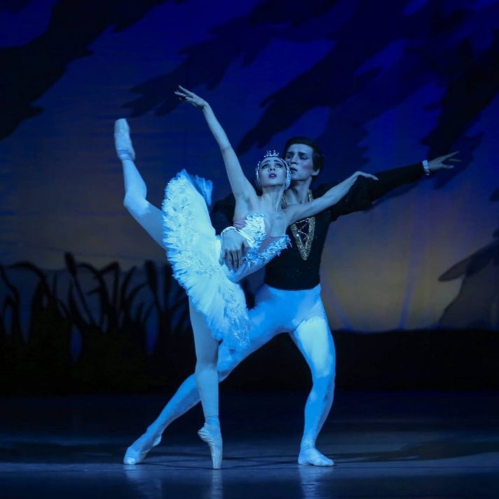 The State Academic Dance Theater of the Republic of Kazakhstan, founded by the master of world ballet art Bulat Ayukhanov will present the ballet «Swan Lake» in 2 acts