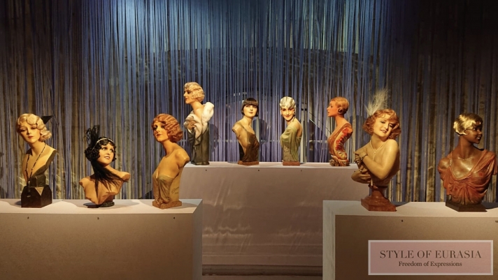 Hair and body hair exhibition at the Museum of Decorative Arts