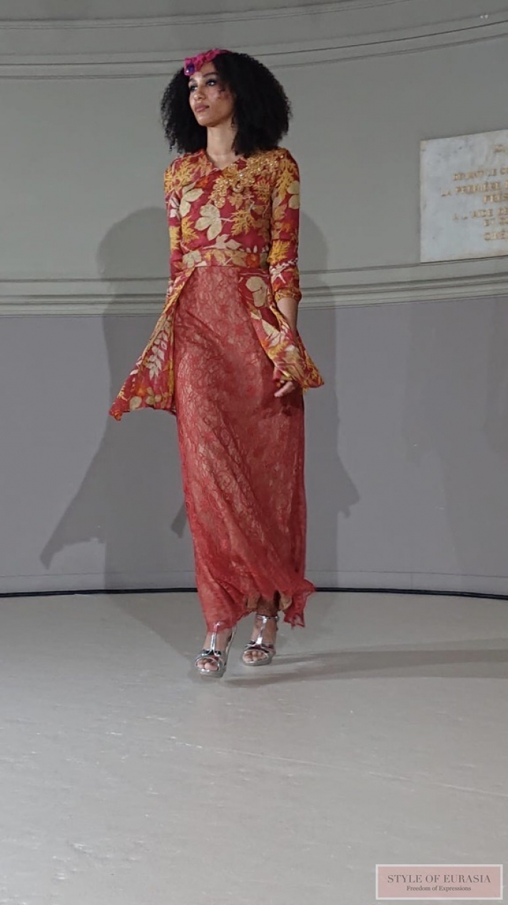 Photo report from Oriental Fashion Show by Claude Lisbona
