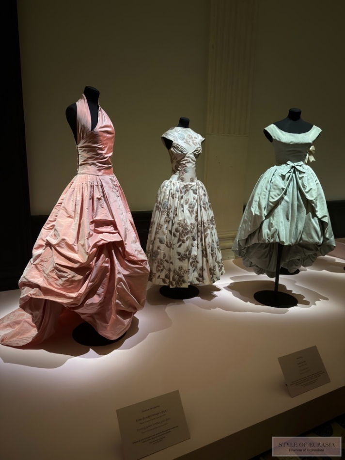 18th Century Fashion: Tracing the Legacy of Marie Antoinette in Paris